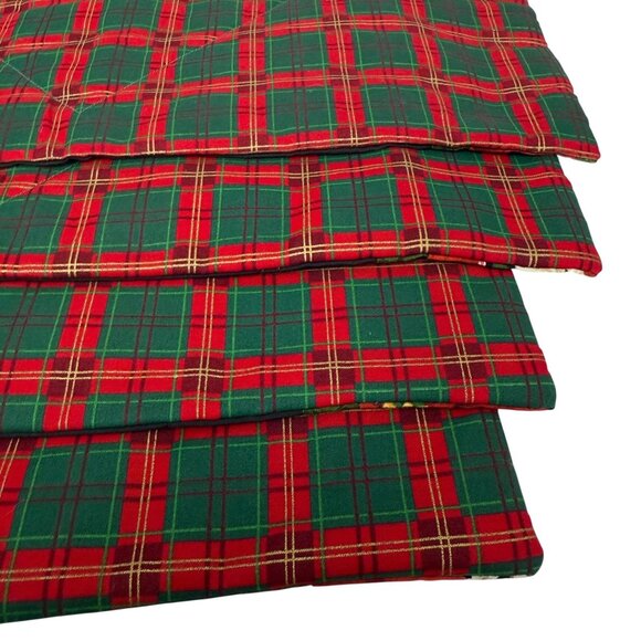 Christmas Placemats Set of 4 Holiday Poinsettia Quilted Fabric Red Green - Picture 6 of 8